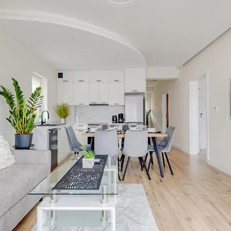 Apartament Rodzinny & Sauna Uzdrowiskowa By Rentilopl Szczyrk