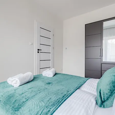 Apartament Rodzinny & Sauna Uzdrowiskowa By Rentilopl Szczyrk