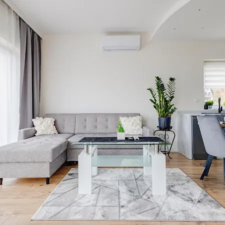 Apartament Rodzinny & Sauna Uzdrowiskowa By Rentilopl Szczyrk